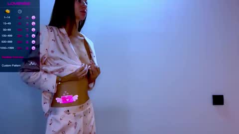 Mia online show from February 5, 2026, 11:37 am