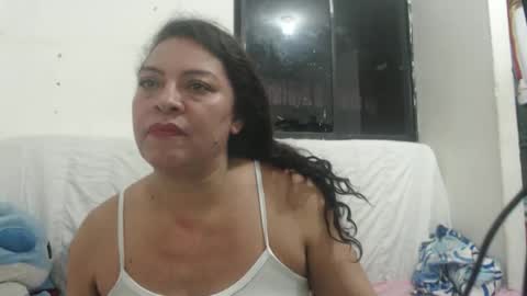 Snapshot of sweet_milf6969 chatting on November 8, 2025, 10:48 am sweet milf online show from November 8, 2025, 10:48 am