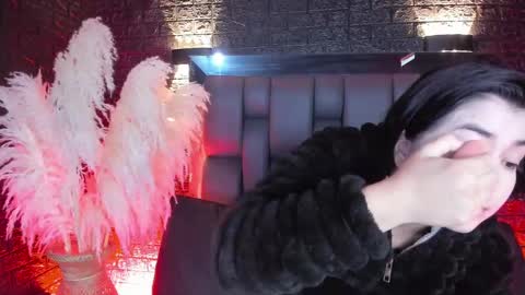 Monica  online show from September 23, 2025, 10:51 am