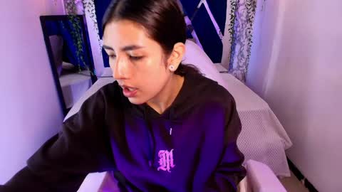  Daniela  online show from February 28, 2026, 11:44 am