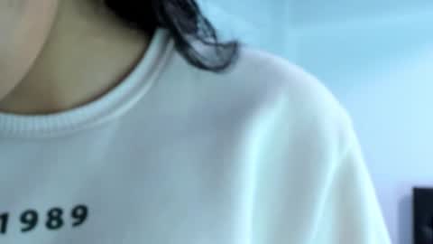 Snapshot of sweet_nhaomy chatting on November 5, 2025, 7:36 pm Nhaomy online show from November 5, 2025, 7:36 pm