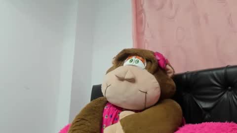 Snapshot of sweet_nhaomy chatting on March 18, 2026, 3:42 am Nhaomy online show from March 18, 2026, 3:42 am