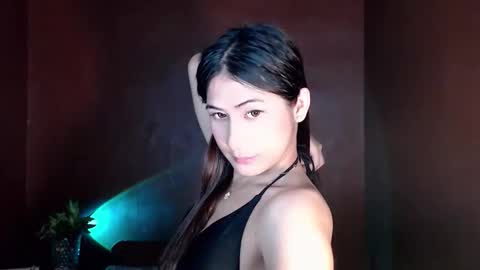 sweet_paprikaxx online show from April 23, 2026, 1:46 pm
