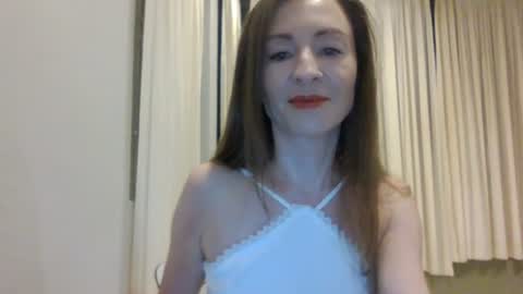 Snapshot of sweet_poeme chatting on June 8, 2026, 12:16 pm sweet_poeme online show from June 8, 2026, 12:16 pm
