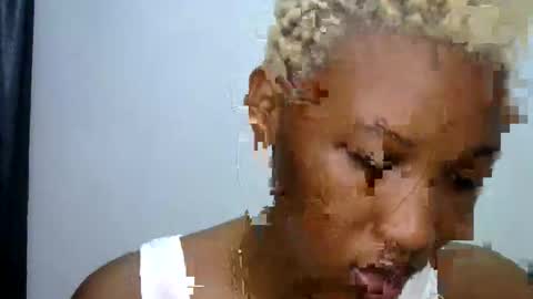 Snapshot of sweet_pussy04 chatting on June 10, 2026, 8:08 pm sweet girl online show from June 10, 2026, 8:08 pm