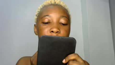 Snapshot of sweet_pussy04 chatting on June 16, 2026, 4:15 am sweet girl online show from June 16, 2026, 4:15 am