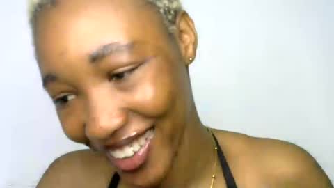 Snapshot of sweet_pussy04 chatting on July 20, 2026, 8:39 am sweet girl online show from July 20, 2026, 8:39 am