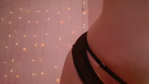 Snapshot of sweet_rosely chatting on January 16, 2025, 6:35 am Sweet Rosely online show from January 16, 2025, 6:35 am