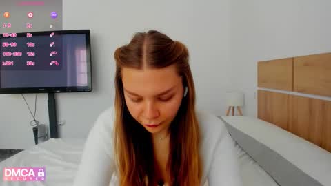 Sabina online show from April 17, 2026, 7:00 am