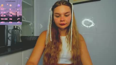 Snapshot of sweet_sabriina chatting on June 20, 2026, 6:38 am Sabina online show from June 20, 2026, 6:38 am