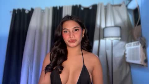 SCARLLET online show from April 25, 2026, 2:03 pm