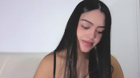 sweet_sophie_7 online show from March 16, 2026, 4:40 am
