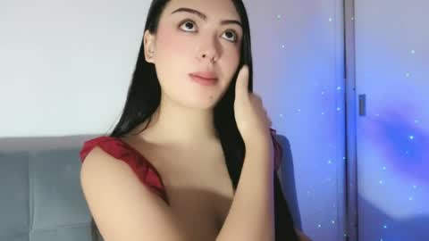 sweet_sophie_7 online show from June 18, 2026, 3:18 am