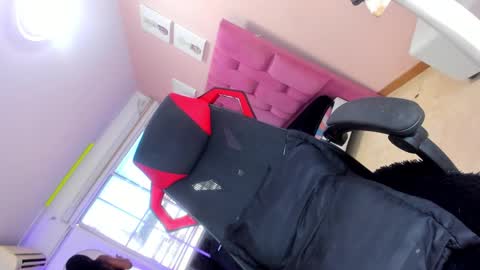 sweet_stacie online show from January 17, 2026, 2:11 pm