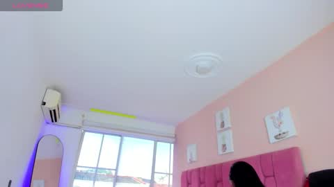 sweet_stacie online show from February 9, 2026, 2:10 pm