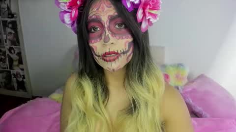 Snapshot of sweet_stephaniee chatting on October 29, 2025, 5:42 am online show from October 29, 2025, 5:42 am