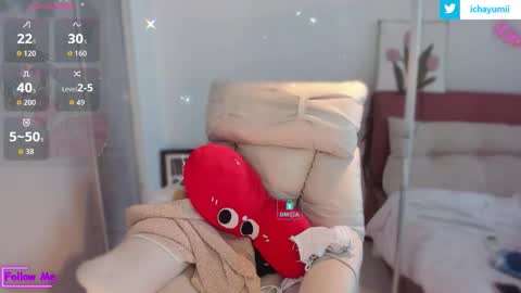 sweet_yumiq online show from January 6, 2026, 6:50 am