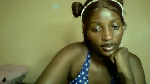 Snapshot of sweet_zuri3 chatting on October 6, 2025, 3:42 pm zuri online show from October 6, 2025, 3:42 pm