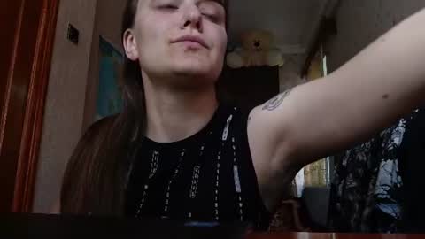 Snapshot of sweetalina13 chatting on June 19, 2026, 3:05 pm sweetalina13 online show from June 19, 2026, 3:05 pm