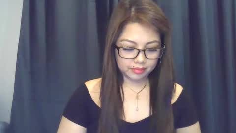 Snapshot of sweetangel_dharlene chatting on March 28, 2026, 6:07 pm sweetangel_dharlene online show from March 28, 2026, 6:07 pm