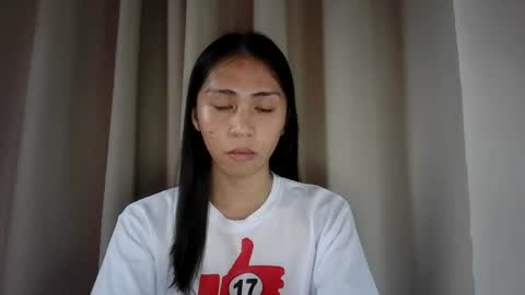 Snapshot of sweetasiancolleen chatting on July 31, 2026, 8:36 am colleen online show from July 31, 2026, 8:36 am