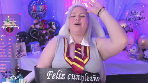 Snapshot of sweetbambi19 chatting on December 21, 2024, 4:19 am Andrea  online show from December 21, 2024, 4:19 am