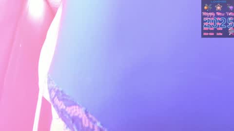 Snapshot of sweetbambi19 chatting on January 28, 2025, 9:08 am Andrea  online show from January 28, 2025, 9:08 am