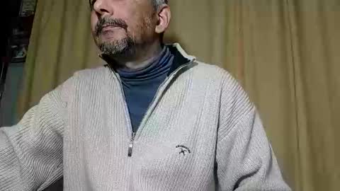 Snapshot of sweetcuervo chatting on April 30, 2026, 2:40 am sweetcuervo independent model online show from April 30, 2026, 2:40 am