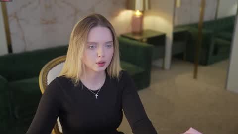 Snapshot of sweetdesiree_ chatting on September 24, 2025, 6:50 am Amelia online show from September 24, 2025, 6:50 am