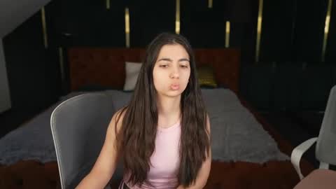 Snapshot of sweetdesiree_ chatting on April 13, 2026, 10:10 am Amelia online show from April 13, 2026, 10:10 am