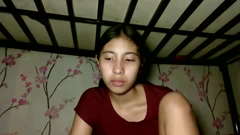 sweetdimple69 online show from November 6, 2025, 2:18 pm