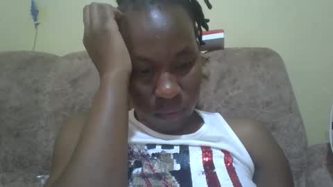 sweetdiva2012 online show from January 15, 2026, 9:25 am