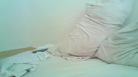 Sweet Doll online show from May 1, 2026, 1:48 pm