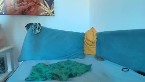 Sweet Dyzy online show from May 27, 2026, 3:31 pm