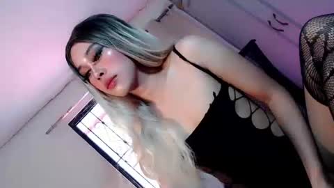 sweetest_bunny online show from June 9, 2026, 6:14 am