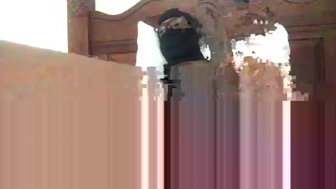 Sweetest Dic online show from November 17, 2025, 1:50 pm