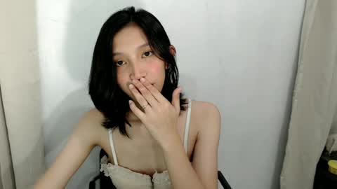 Snapshot of sweetestcelest chatting on June 25, 2026, 8:08 am Celest online show from June 25, 2026, 8:08 am