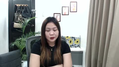 Snapshot of sweetestsmile_ chatting on January 24, 2025, 2:18 am Khaye online show from January 24, 2025, 2:18 am