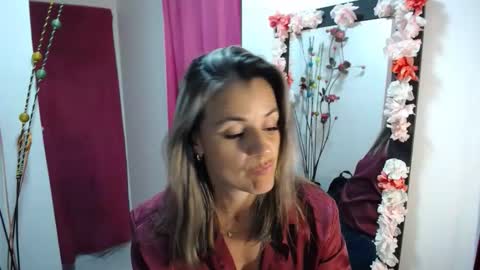 Snapshot of sweetfantasyy69 chatting on February 19, 2026, 11:34 pm sweef online show from February 19, 2026, 11:34 pm