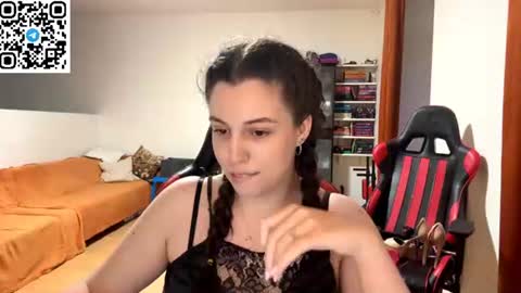 Snapshot of sweetfenomen67 chatting on July 12, 2026, 7:05 pm Joanna online show from July 12, 2026, 7:05 pm