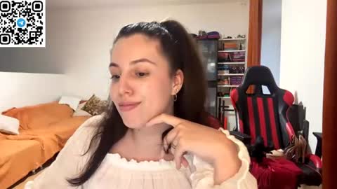 Snapshot of sweetfenomen67 chatting on July 17, 2026, 5:07 pm Joanna online show from July 17, 2026, 5:07 pm