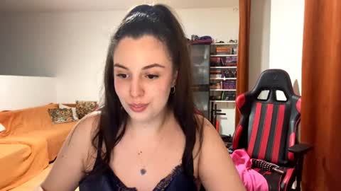 Snapshot of sweetfenomen67 chatting on August 7, 2026, 7:05 pm Joanna online show from August 7, 2026, 7:05 pm
