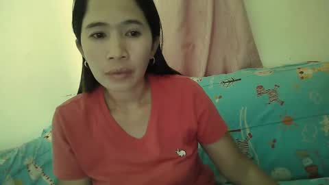 Snapshot of sweetfilipinawet chatting on March 7, 2025, 4:44 pm Stacy online show from March 7, 2025, 4:44 pm
