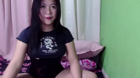 sweetgal_mica online show from March 10, 2025, 1:54 pm