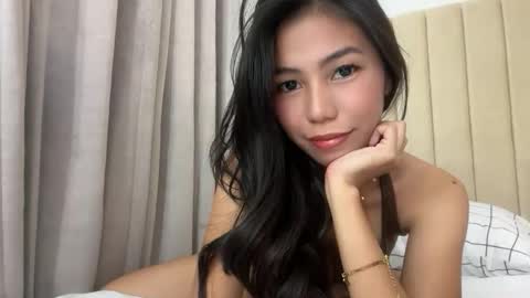 Snapshot of sweetgirl_ella chatting on November 29, 2025, 6:27 am Ella online show from November 29, 2025, 6:27 am