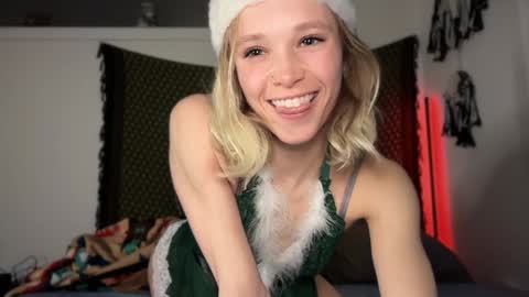 sweetgracee online show from December 20, 2024, 7:01 am