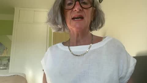 SweetHoneyMonica online show from July 7, 2026, 6:47 am