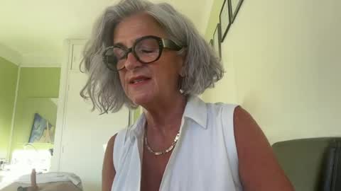 SweetHoneyMonica online show from July 9, 2026, 5:33 am