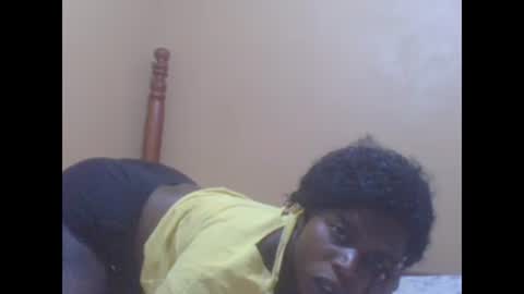 sweetib1 online show from January 17, 2025, 12:10 pm