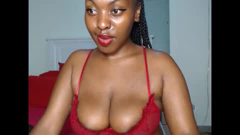 Snapshot of sweetice_01 chatting on February 14, 2025, 8:05 pm euny online show from February 14, 2025, 8:05 pm